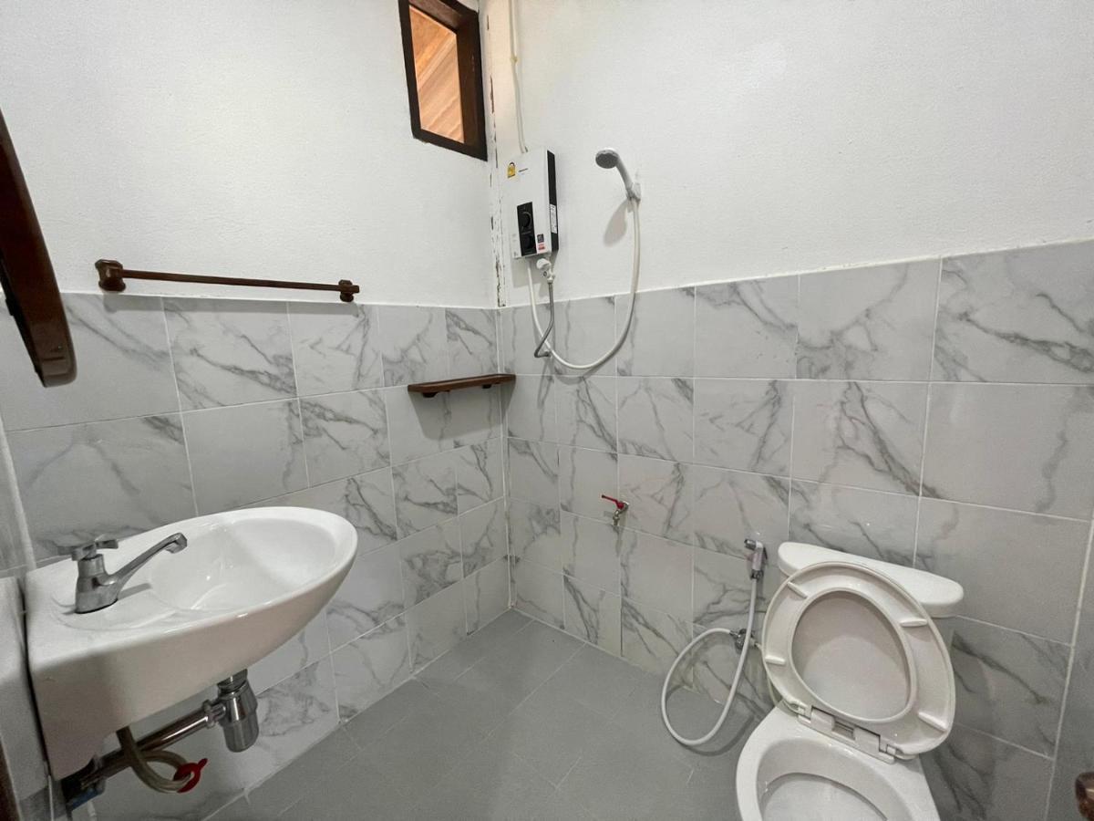 Konglor Khamchalern Guesthouse And Restaurant Ban O Esterno foto